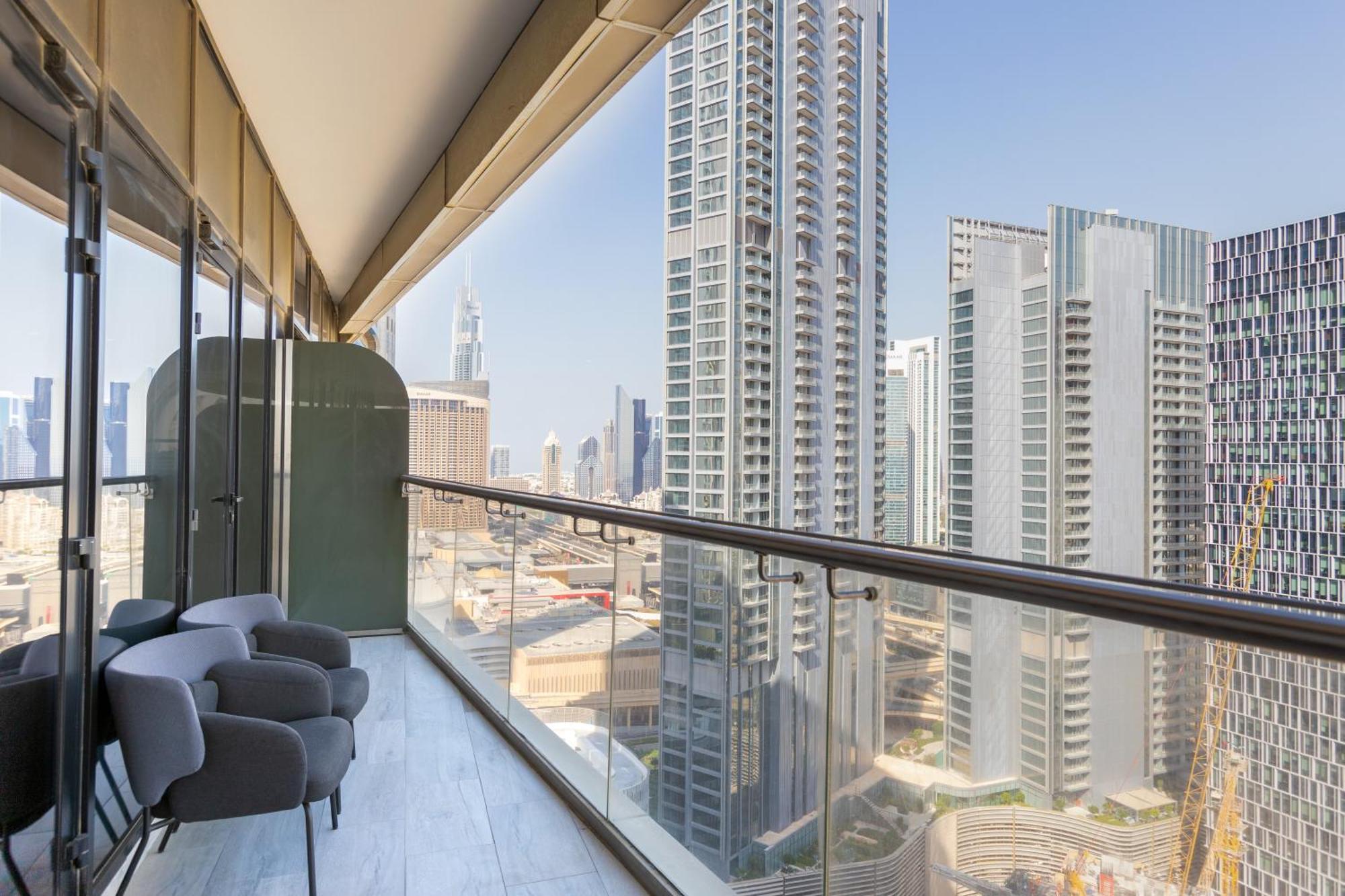 Modern 1Br Apartment, High Floor, Near Dubai Mall Экстерьер фото