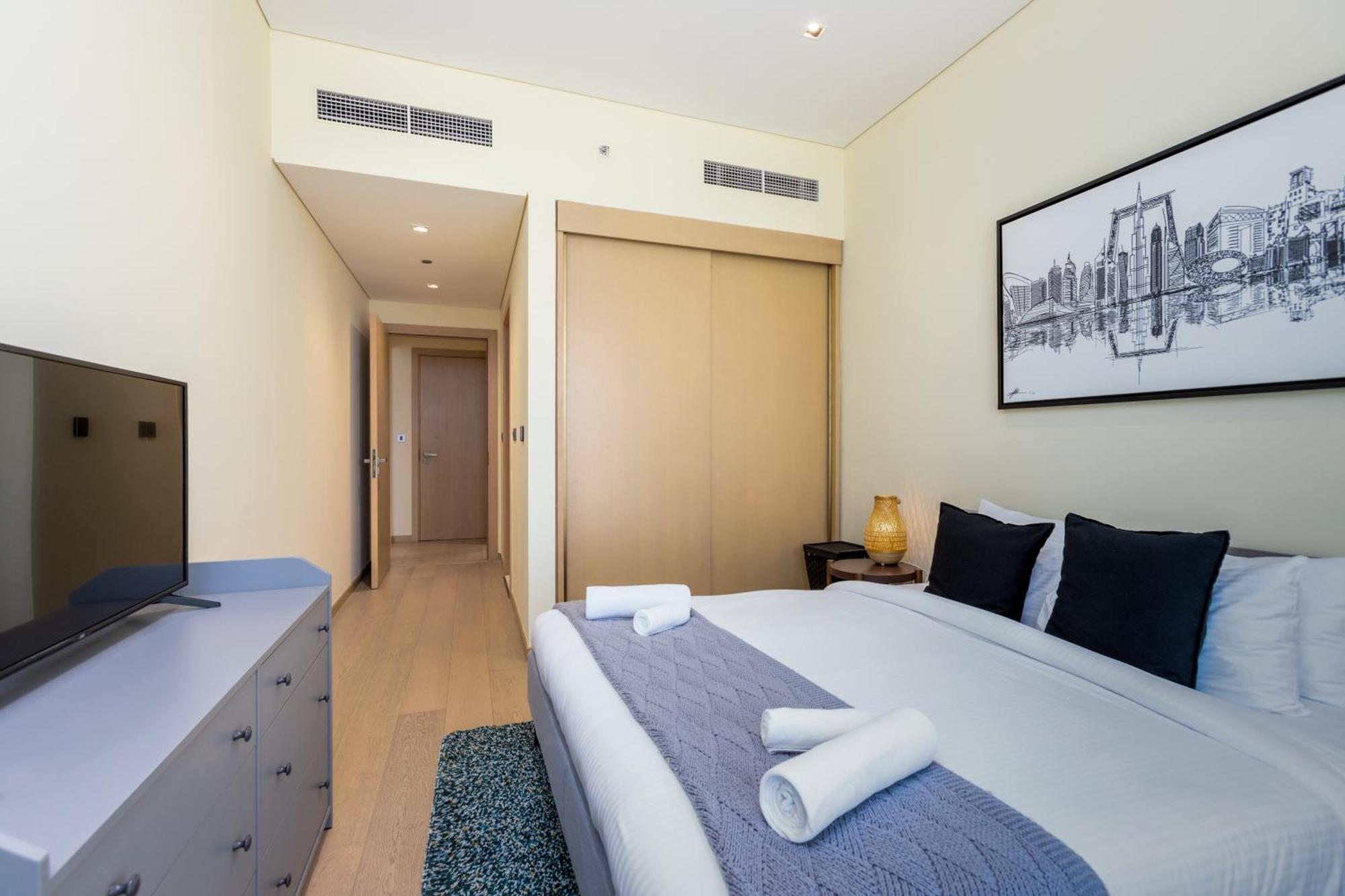 Modern 1Br Apartment, High Floor, Near Dubai Mall Экстерьер фото
